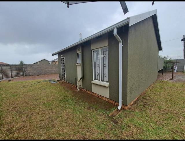 2 BEDROOM HOUSE FOR SALE IN SAVANNA CITY